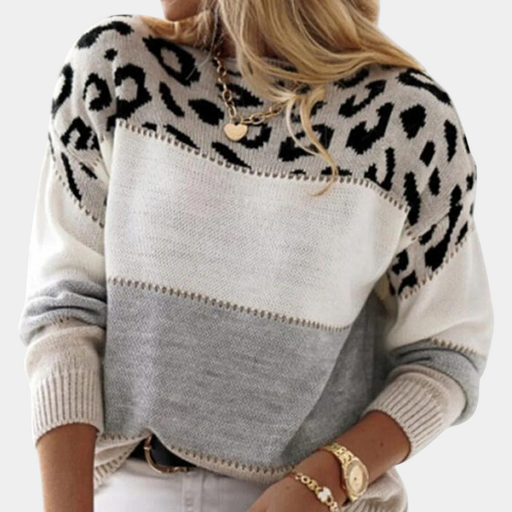 VIRELLE™ - LEOPARD PRINT WINTER SWEATER