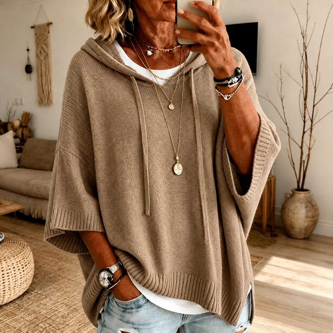 MANON – ELEGANT COZY PONCHO HOODIE