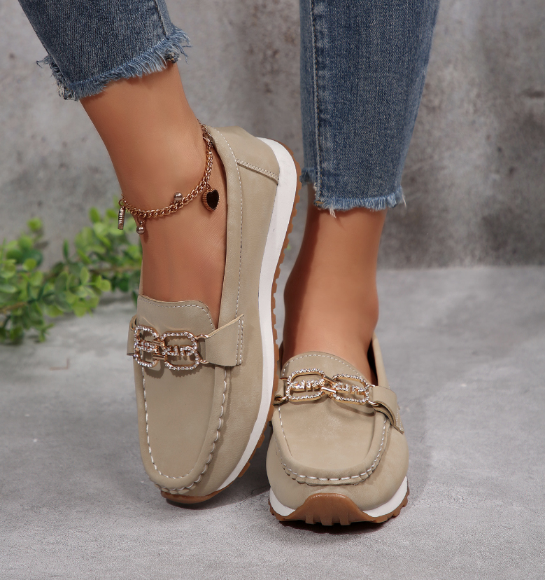 EMMA™ - CHIC DIAMOND BUCKLE LOAFERS