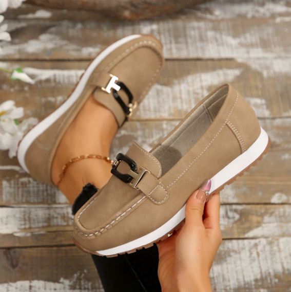 EMILY™ - ELEGANT COMFORT CHAIN LOAFERS