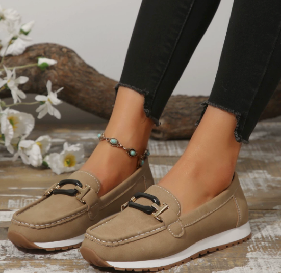 EMILY™ - ELEGANT COMFORT CHAIN LOAFERS