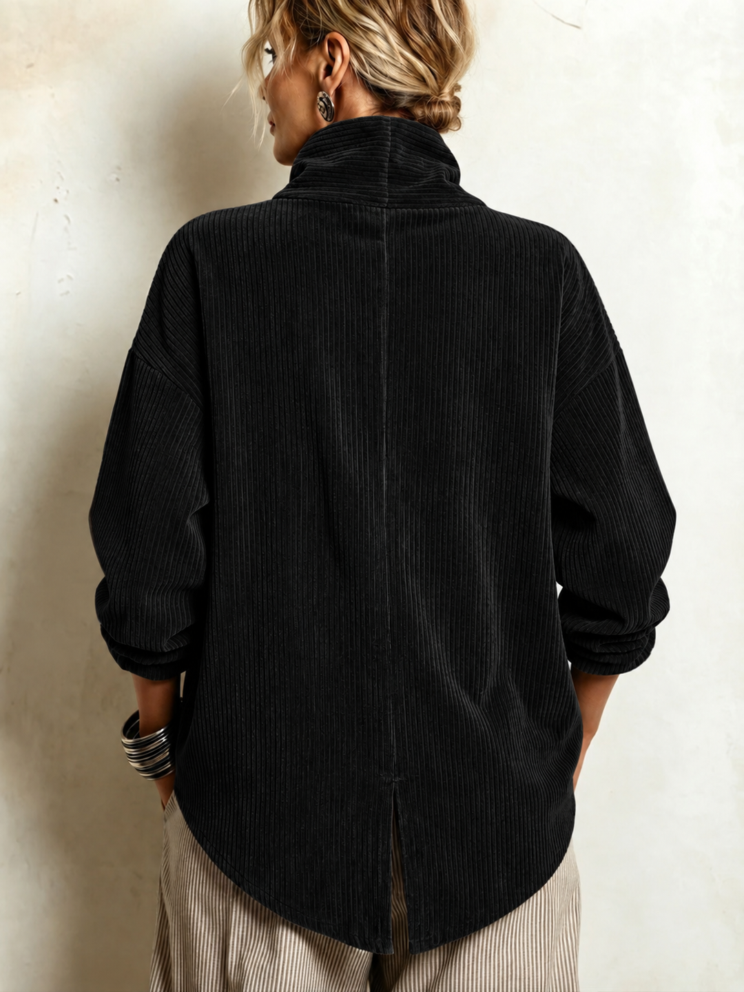 AMBER™ - ELEGANT CORDUROY BUTTON-UP SWEATER