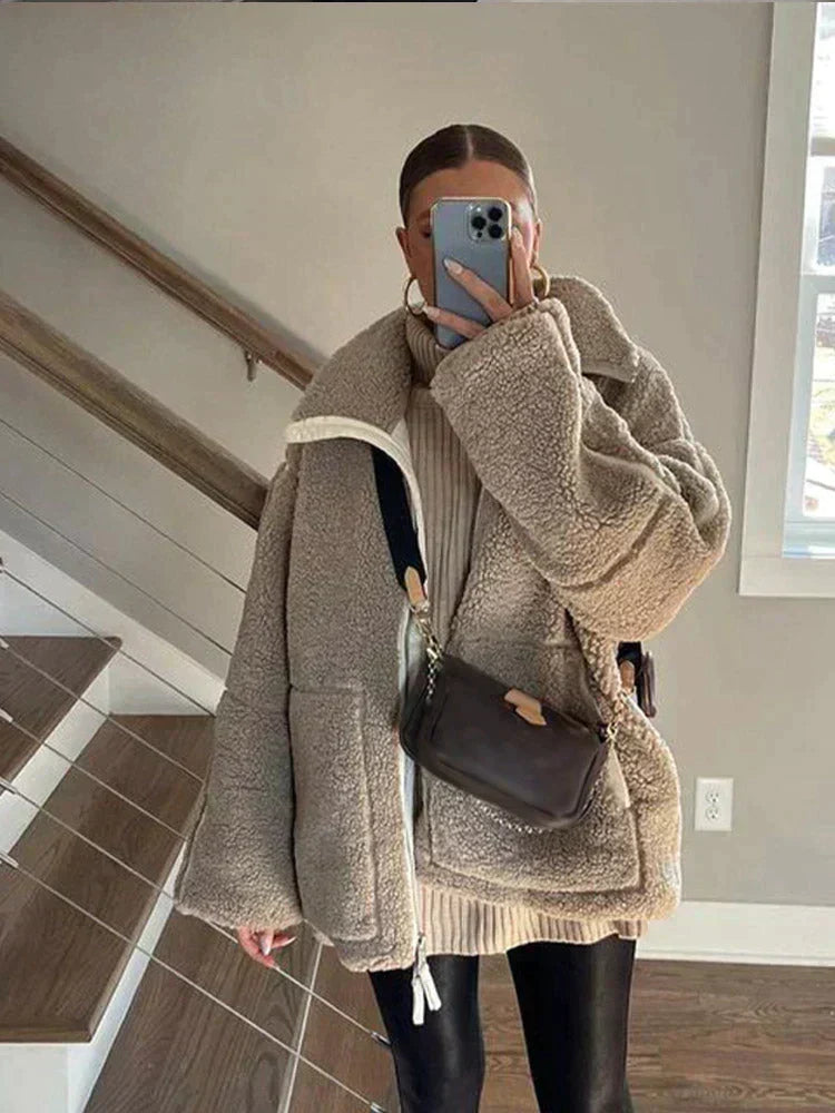 CORA™ - ELEGANT OVERSIZED FLEECE COAT